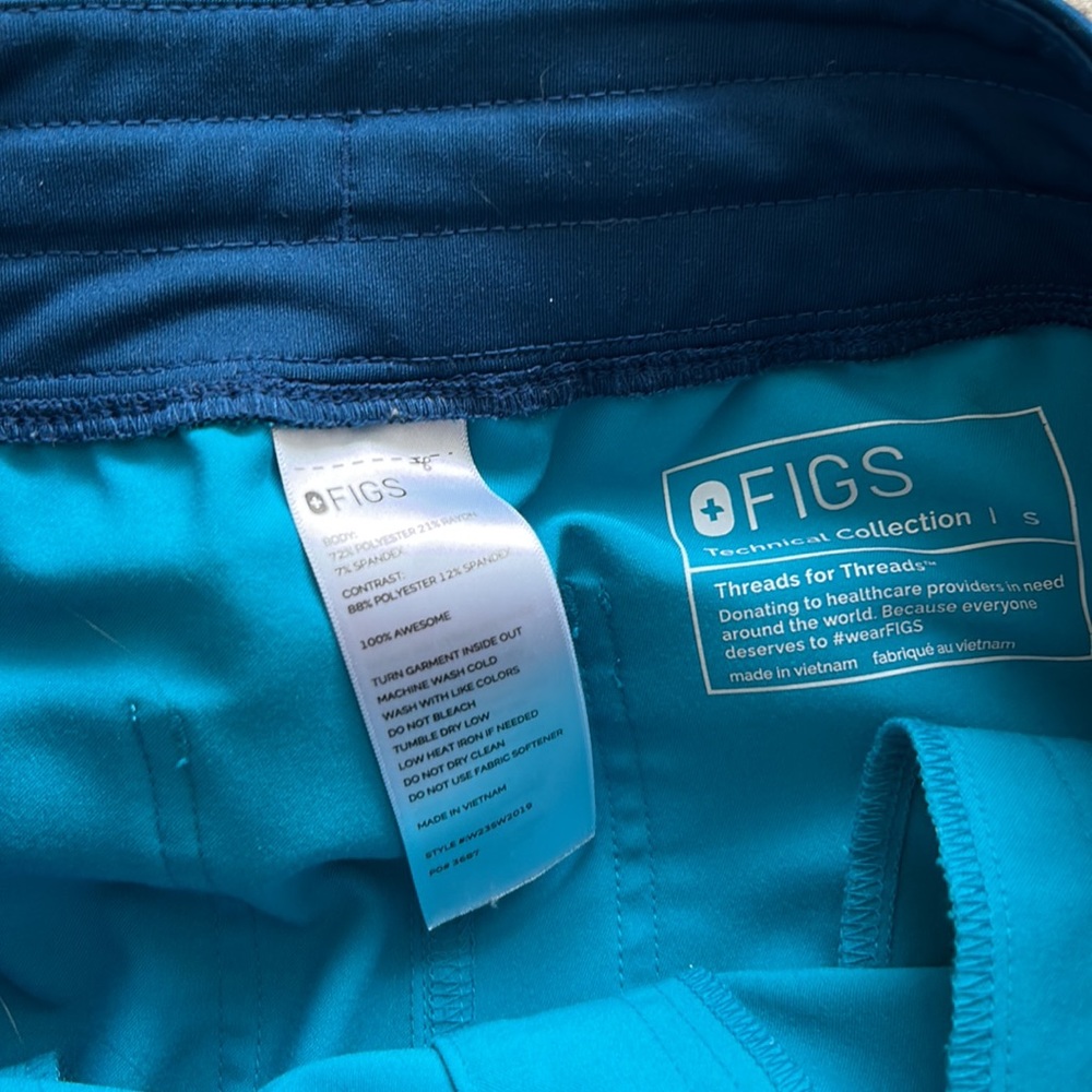 Figs Set Size Small - image 6